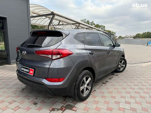 Hyundai Tucson 2016 серый - фото 5