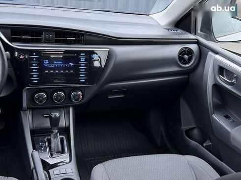 Toyota Corolla 2016 - фото 23