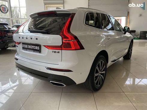 Volvo XC60 2020 - фото 18