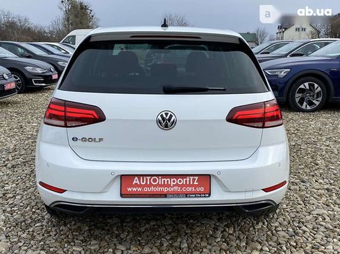 Volkswagen e-Golf 2019 - фото 12