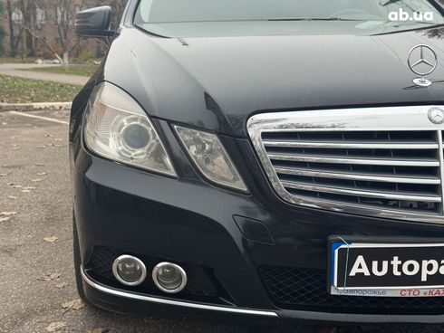 Mercedes-Benz E-Класс 2010 черный - фото 9