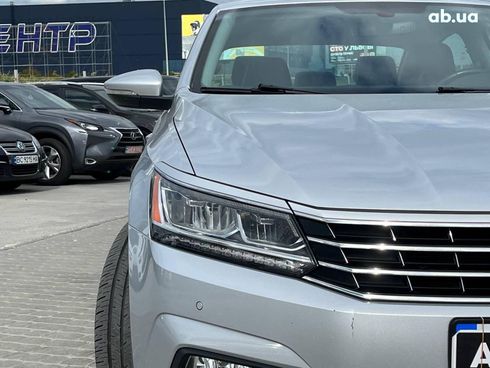 Volkswagen passat b8 2018 серый - фото 3