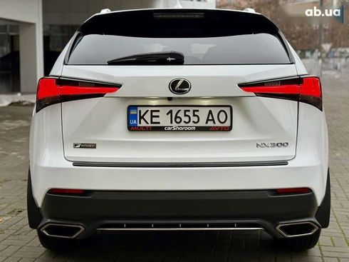 Lexus NX 2021 - фото 16