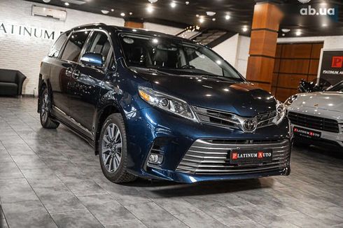 Toyota Sienna 2018 - фото 19