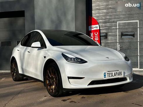 Tesla Model Y 2023 - фото 11