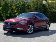 Продаж вживаних Volkswagen Passat 2016 року - купити на Автобазарі