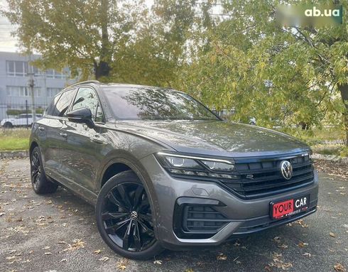Volkswagen Touareg 2022 - фото 12