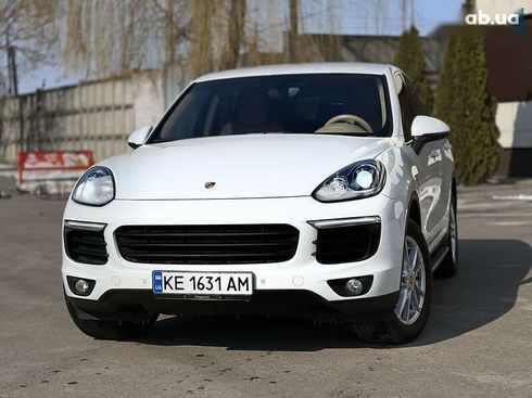 Porsche Cayenne 2016 - фото 2