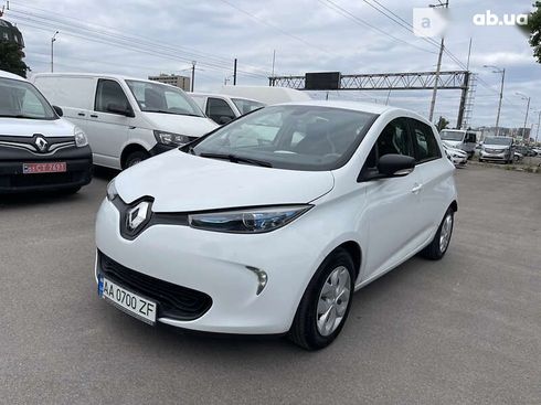 Renault Zoe 2017 - фото 8