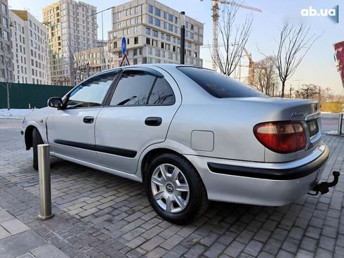 Nissan Almera 2001 - фото 11