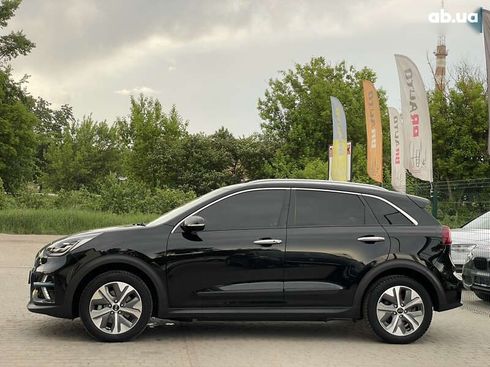 Kia Niro 2019 - фото 12