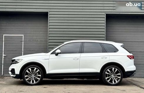 Volkswagen Touareg 2020 - фото 13