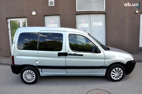 Peugeot Partner 2004 - фото 12