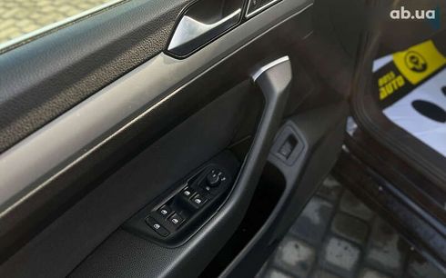 Volkswagen Passat 2015 - фото 23