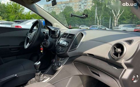 Chevrolet Aveo 2012 - фото 10