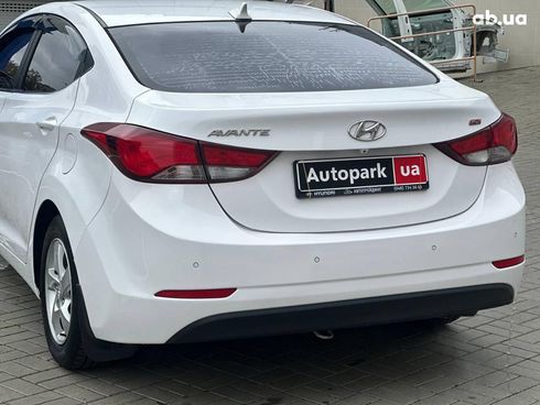 Hyundai Avante 2014 белый - фото 9