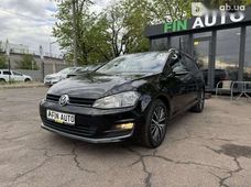 Продажа б/у Volkswagen Golf 2016 года - купить на Автобазаре