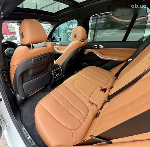 BMW X5 2022 - фото 30