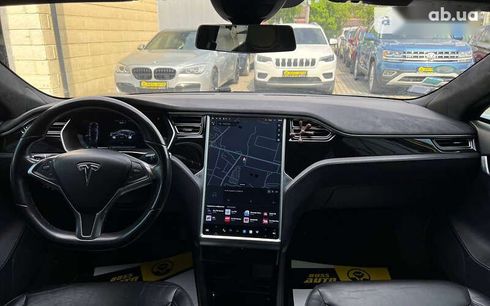 Tesla Model S 2016 - фото 16