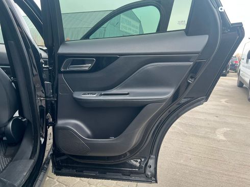 Jaguar F-Pace 2016 черный - фото 24