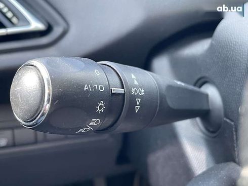 Peugeot 308 2014 - фото 26