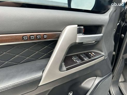 Toyota Land Cruiser 2017 - фото 7