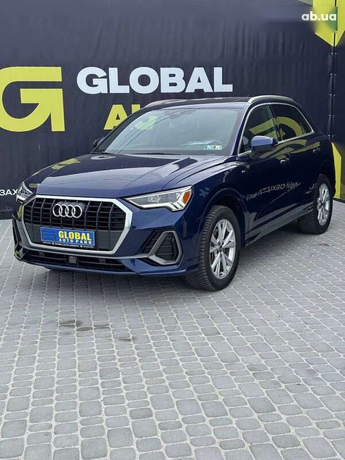 Audi Q3 2020 - фото 3