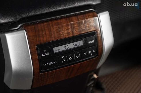 Toyota Land Cruiser Prado 2013 - фото 17