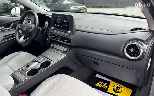 Hyundai Kona 2022 - фото 17