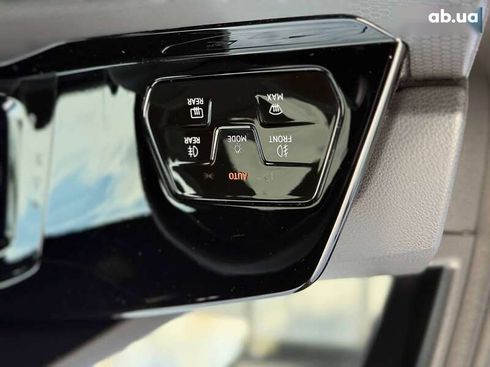 Volkswagen Golf GTI 2021 - фото 23