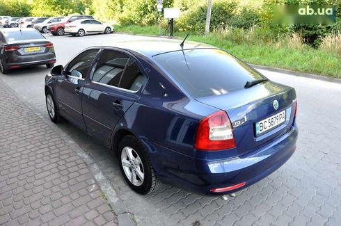Skoda Octavia 2010 - фото 12