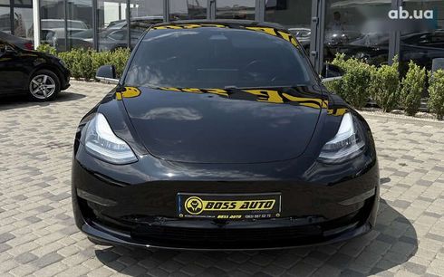Tesla Model 3 2020 - фото 2