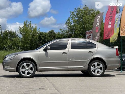 Skoda Octavia 2009 - фото 12