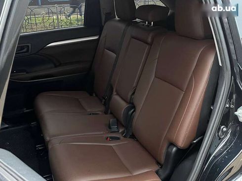 Toyota Highlander 2018 - фото 13