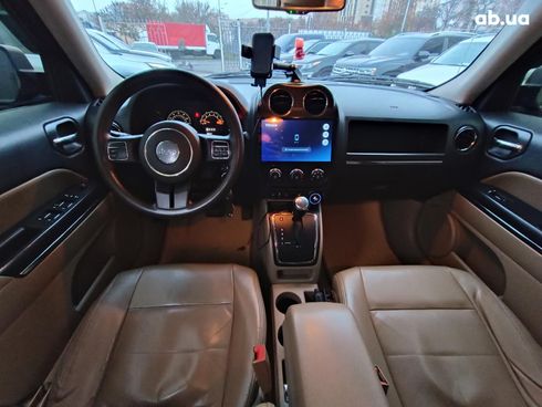 Jeep Patriot 2013 черный - фото 15