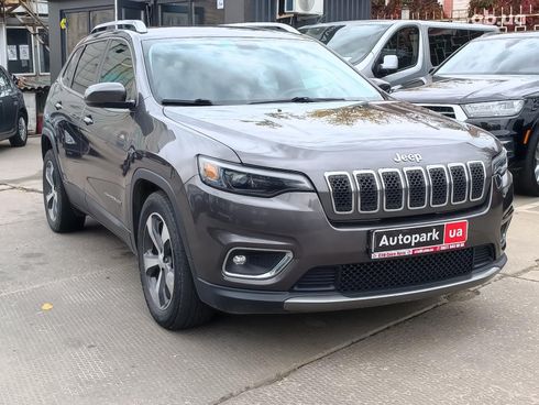 Jeep Cherokee 2018 серый - фото 3