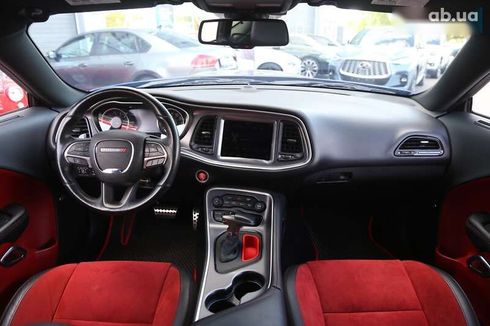 Dodge Challenger 2019 - фото 13