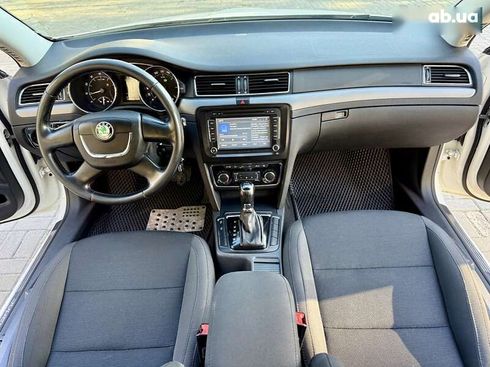 Skoda Superb 2013 - фото 22