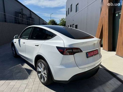 Tesla Model Y 2023 - фото 3