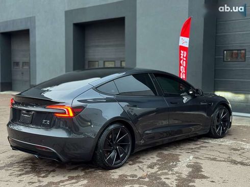 Tesla Model 3 2024 - фото 10