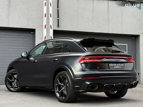Audi RS Q8 2020 - фото 29