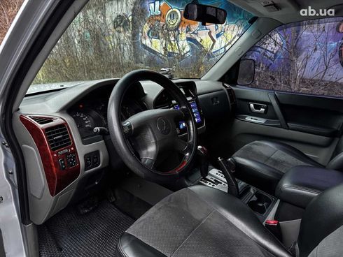 Mitsubishi Pajero Wagon 2006 серый - фото 15