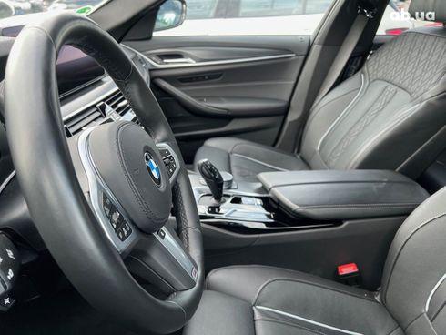 BMW 5 серия 2021 - фото 14