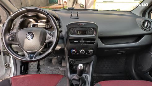 Renault Clio 2015 белый - фото 8