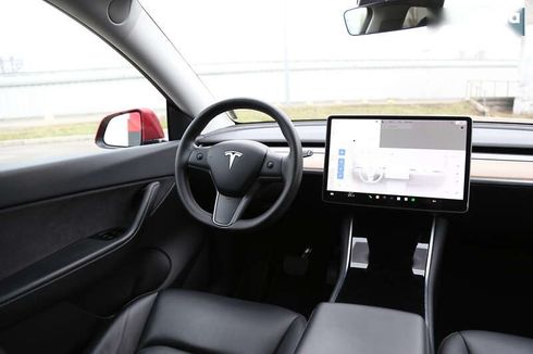 Tesla Model Y 2020 - фото 13