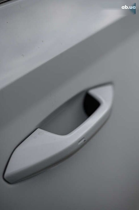 Skoda Octavia 2021 - фото 14