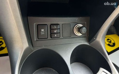 Toyota RAV4 2012 - фото 21