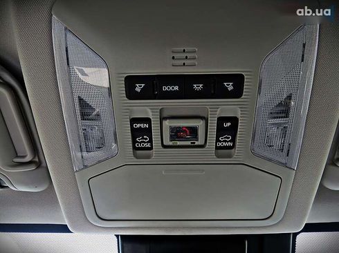 Toyota RAV4 2022 - фото 19