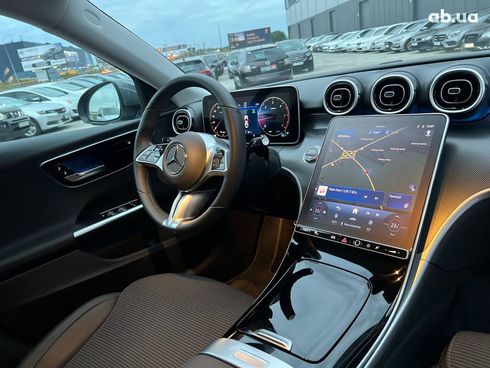 Mercedes-Benz C-Класс 2024 серый - фото 39