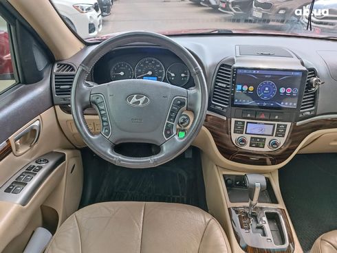 Hyundai Santa Fe 2012 красный - фото 28
